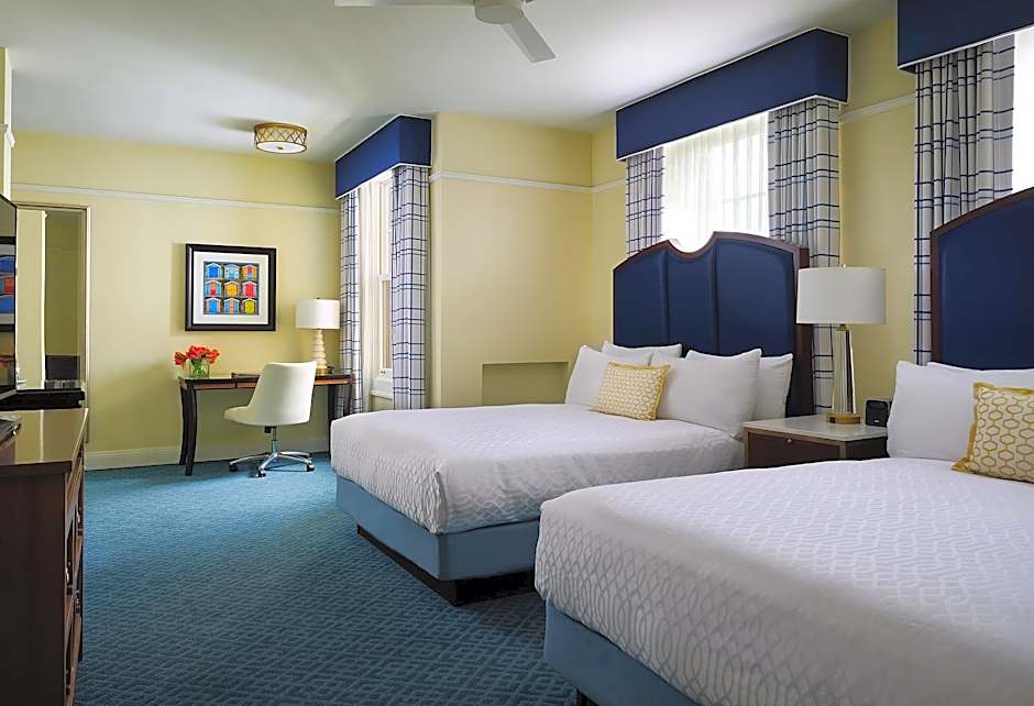 Photo 1 of 2 of Grande 2 Queen Beds