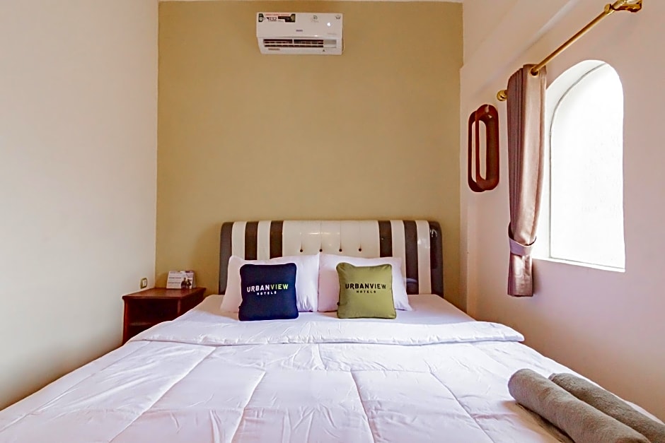 Urbanview Hotel Kangen Bungalow Purwakarta by RedDoorz