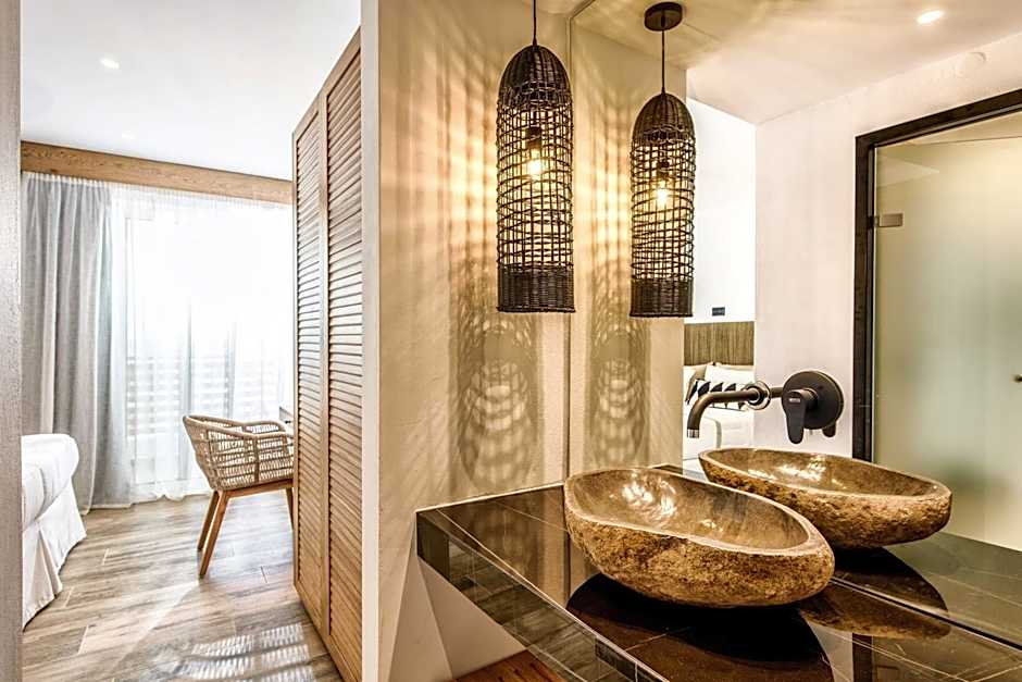 Aggello Boutique Hotel