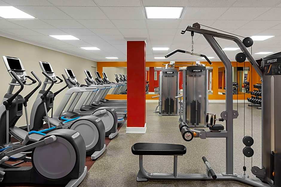 Hilton Kansas City Airport