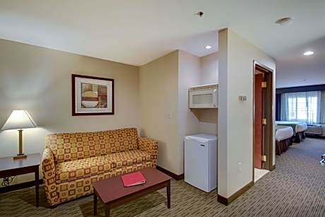 King Suite with Sofa Bed - Non-Smoking
