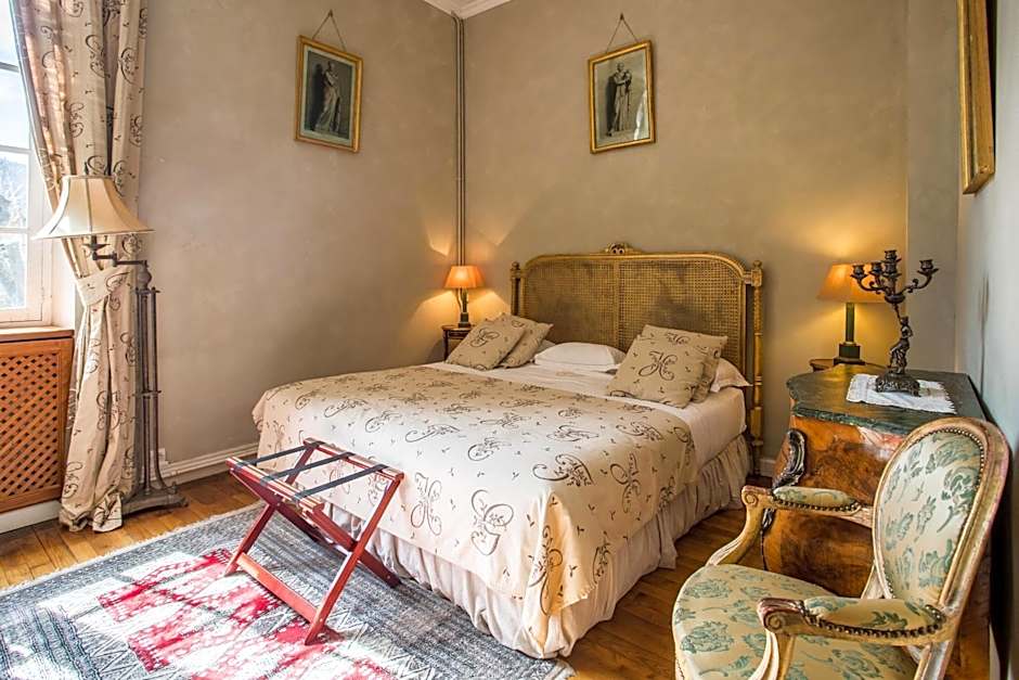 Château de Floure - SPA et piscine extérieure chauffée