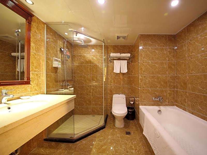 GreenTree Inn AnHui HuangShan She County HuiZhou Ancient City Middle HuangShan Road Business Hotel