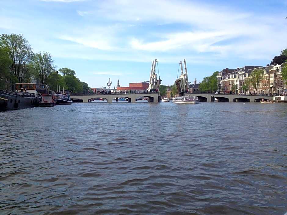 The Old Nickel Hotel