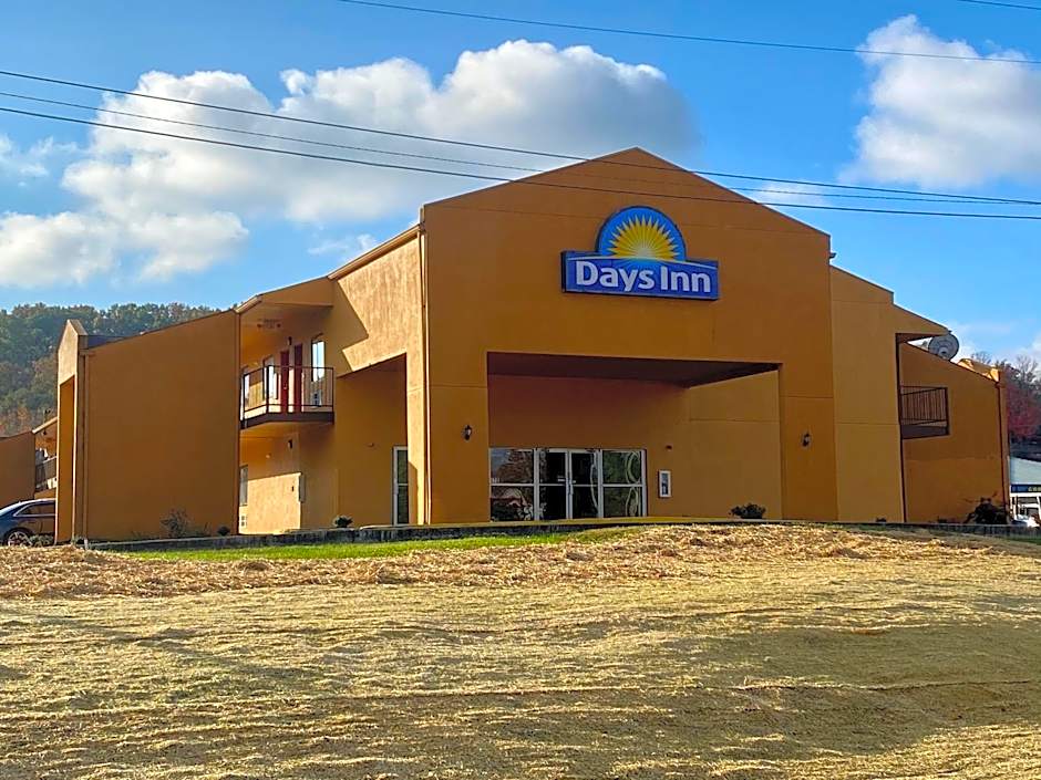 Days Inn by Wyndham Morehead