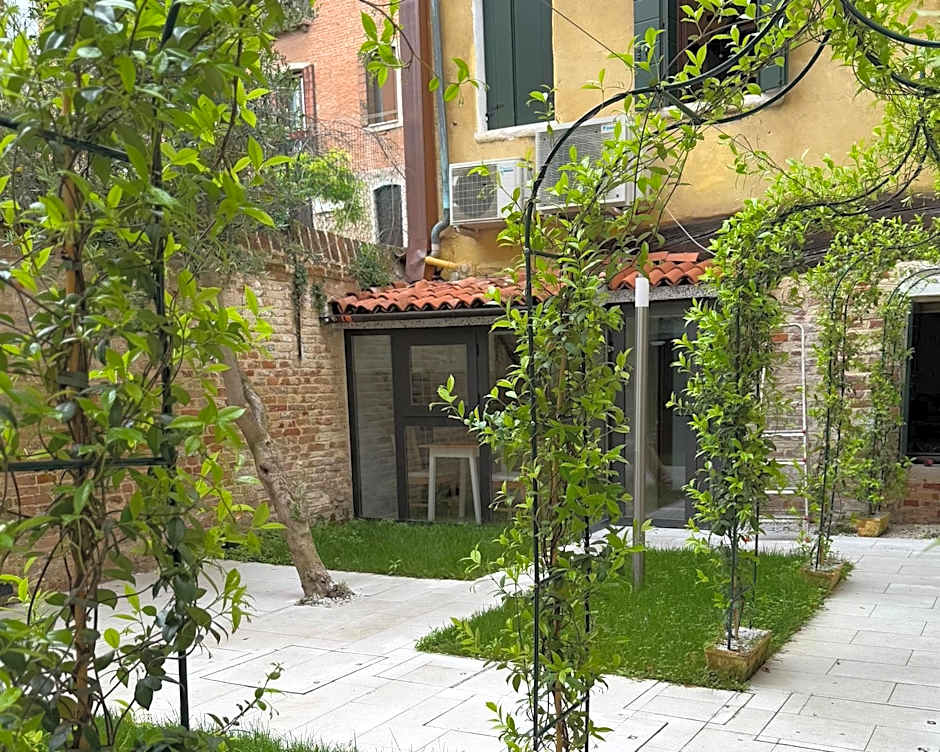 QN Apartments