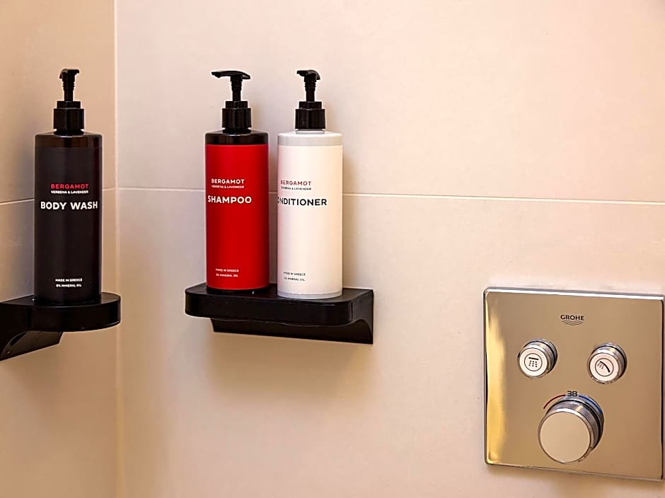 The Roc Club, A Grecotel Hotel to Live