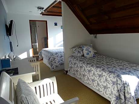 Double or Twin Room with Garden View