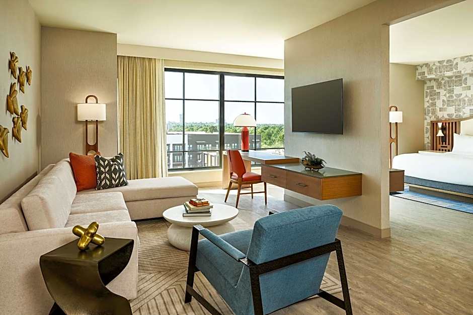 Lively Hotel On Oak Oklahoma City, Tapestry By Hilton