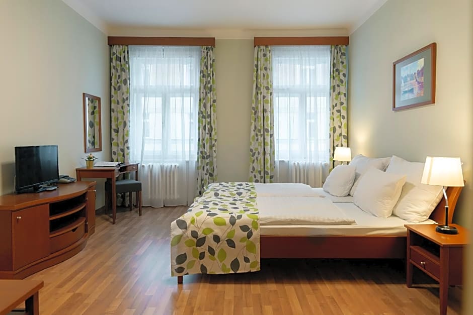 Foto 1 dari 7 — Deluxe 2 Beds