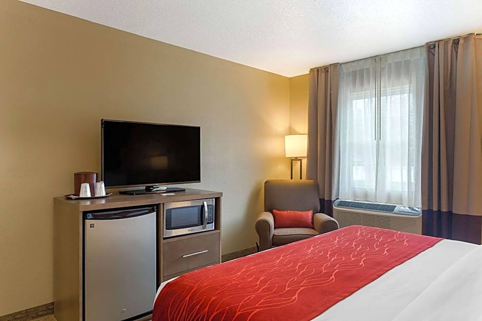 Comfort Inn Marshall Station