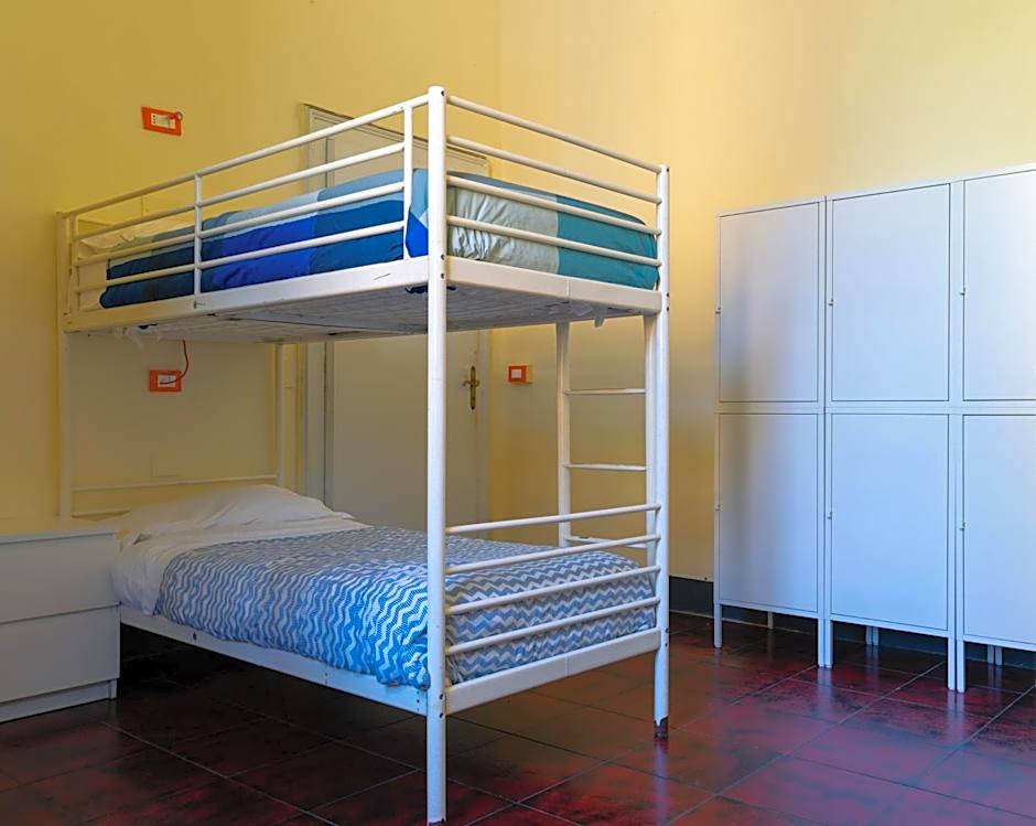 Hostel Pisa Tower