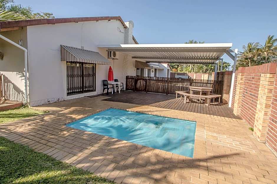 Fishermans Flat and House