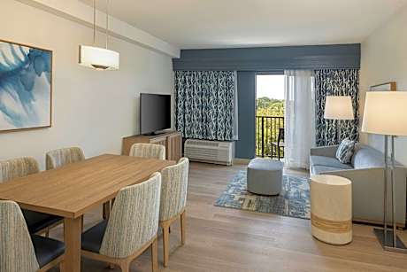 1 Bedroom Presidential Suite, 1 King, Sofa bed, Resort view