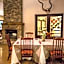 Hamiltons Lodge & Restaurant