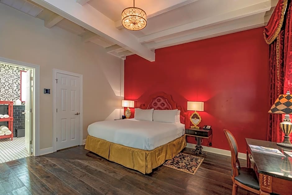 Dauphine Orleans Hotel