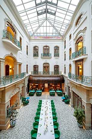 Gewandhaus Dresden, Autograph Collection by Marriott