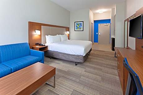 Standard King Room with Sofa Bed - Non-Smoking