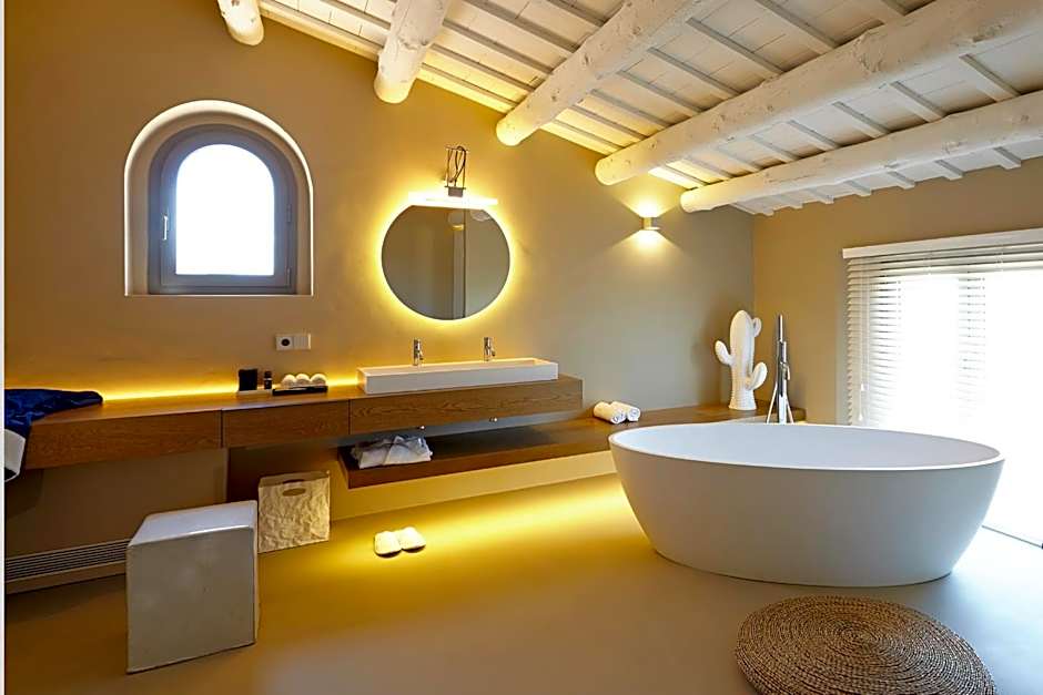 Hotel Restaurant Mas Lazuli by Fimedhotels