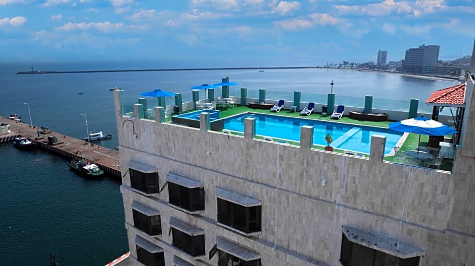 Hotel Mar y Tierra