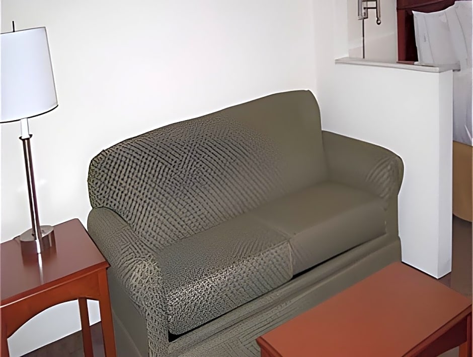 Holiday Inn Express Hotel & Suites Kimball By IHG