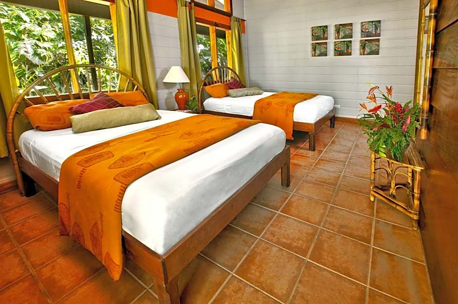 Pachira Lodge