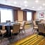 Holiday Inn Airport West Earth City By IHG