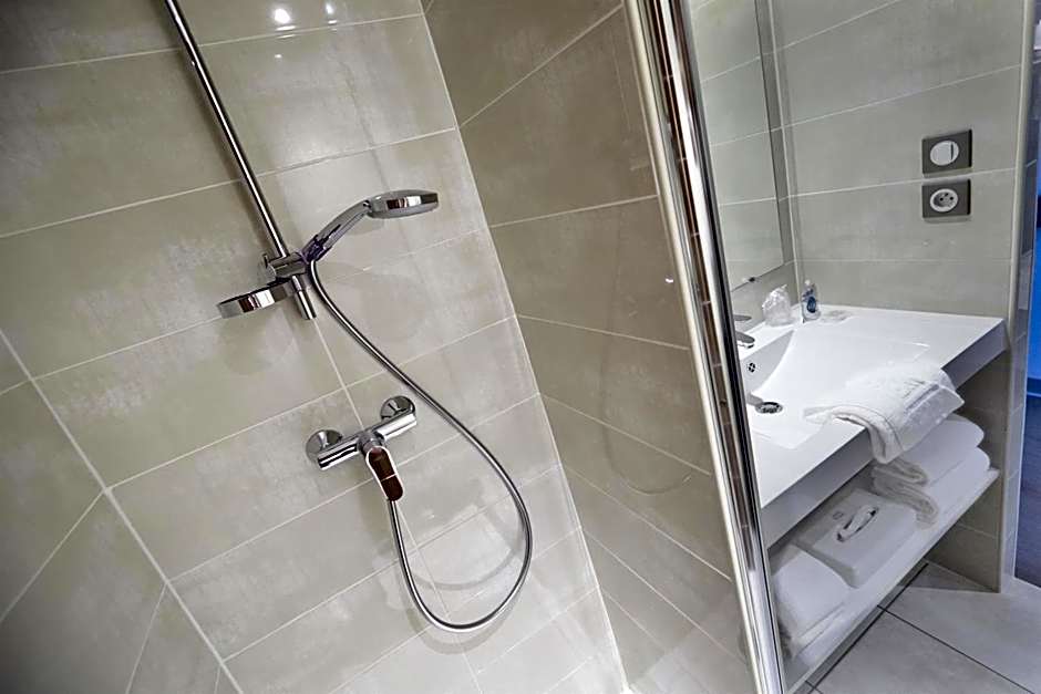 Kyriad Saint Chély d'Apcher - Aire de la Lozère