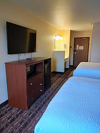 Double Room with Two Double Beds - Non-Smoking