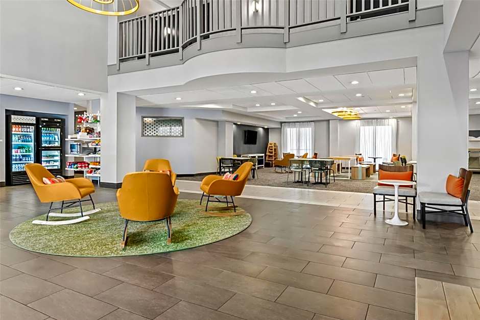 Spark by Hilton Mechanicsburg