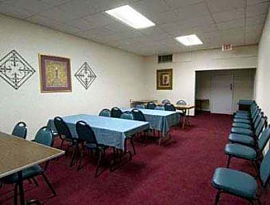 Howard Johnson by Wyndham Winter Haven FL