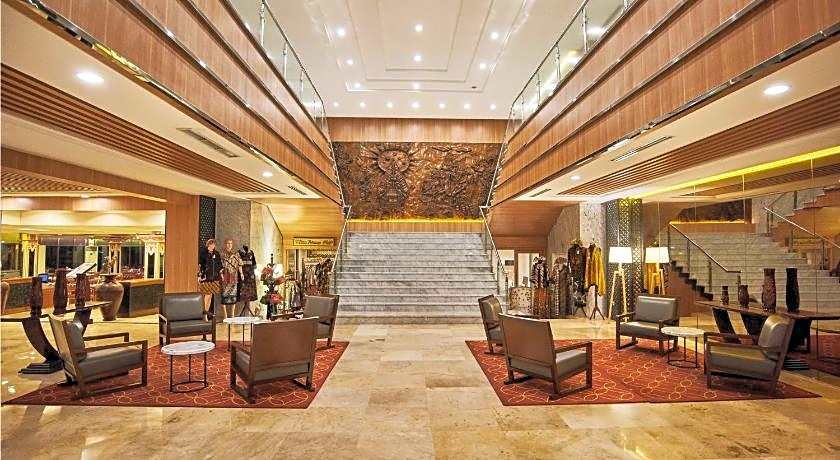 Patra Semarang Hotel & Convention