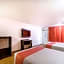Motel 6-Oklahoma City, OK - Bricktown