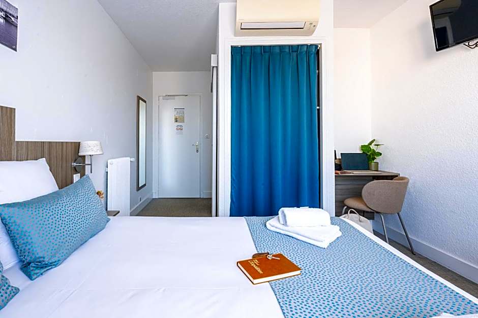 Hôtel La Maison des Croisades - Au pied des Remparts