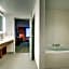 Holiday Inn Express & Suites - Lincoln East - White Mountains by IHG
