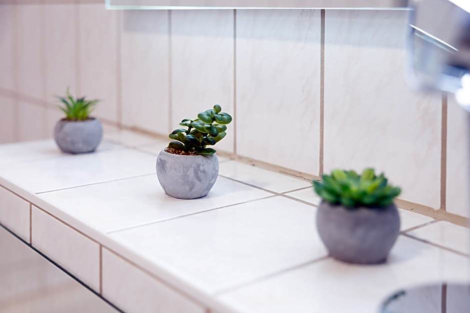 Apartments an der Oper - Innenstadt - Zentral - Küche - Wifi - Powered by Ko-Living