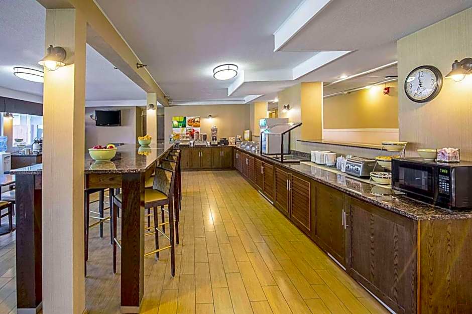 Roosevelt Hotel - Undergoing Improvements