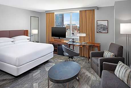 King Room with Sofa Bed - Concierge Level