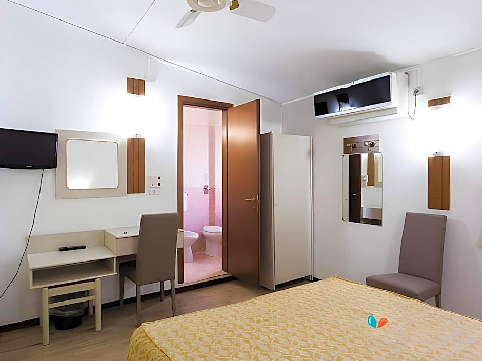 Piccolo Hotel