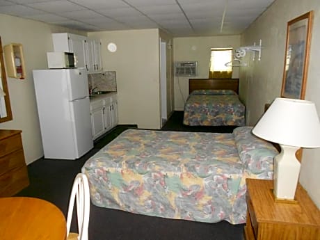 Deluxe Quadruple Room