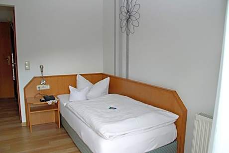 Single Room with Balcony