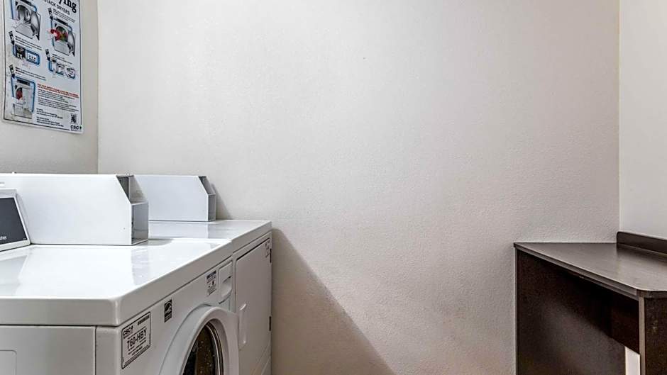 Motel 6 Elk Grove Village