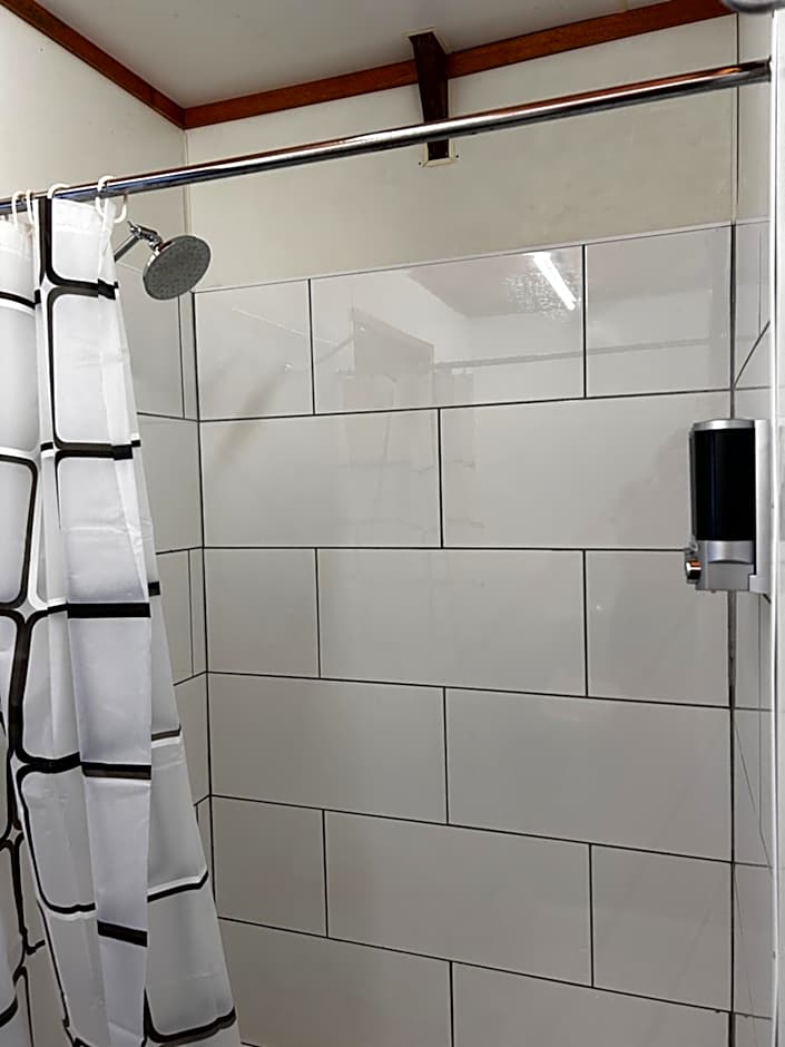 Base Backpackers Hotel Magnetic Island