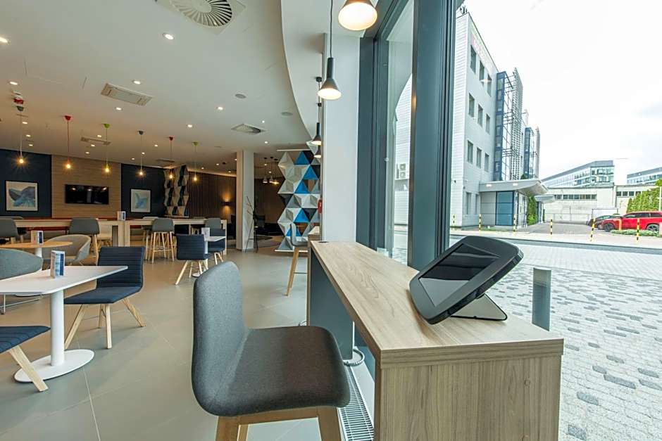 Holiday Inn Express Warsaw - Mokotow By IHG