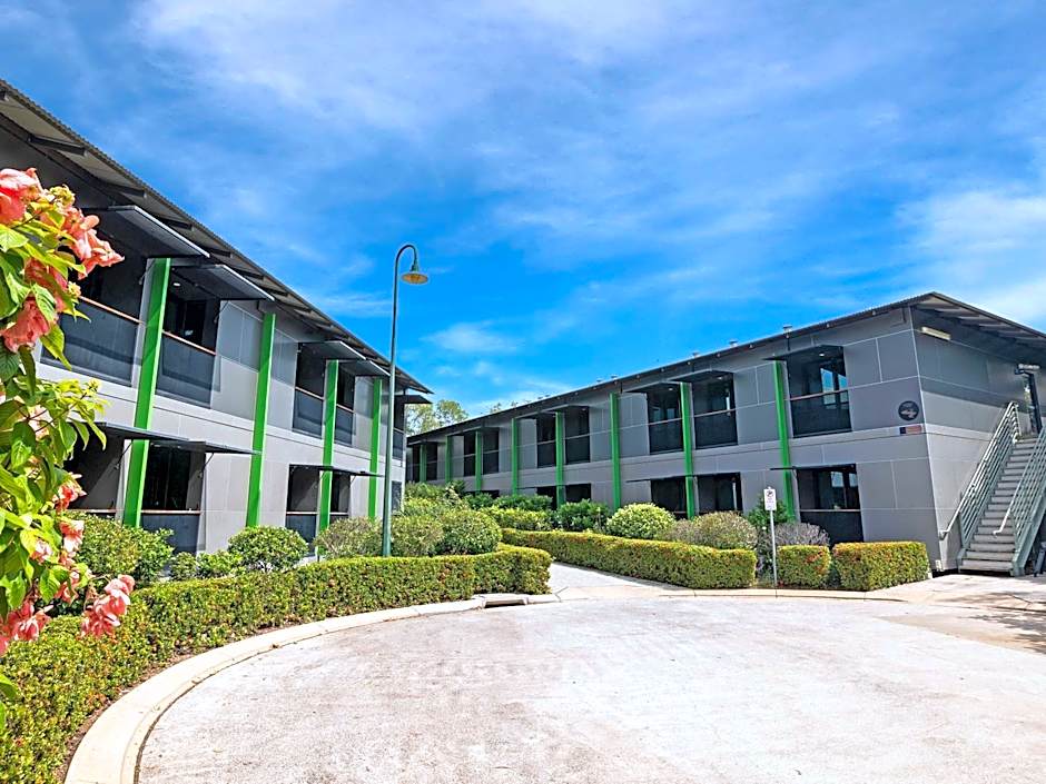 Ibis Darwin Airport Hotel