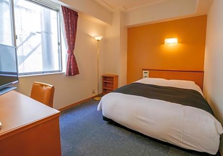 Semi Double Room, Non Smoking (West Building)
