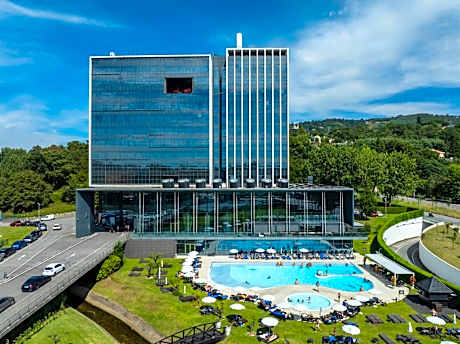 Melia Braga Hotel & Spa
