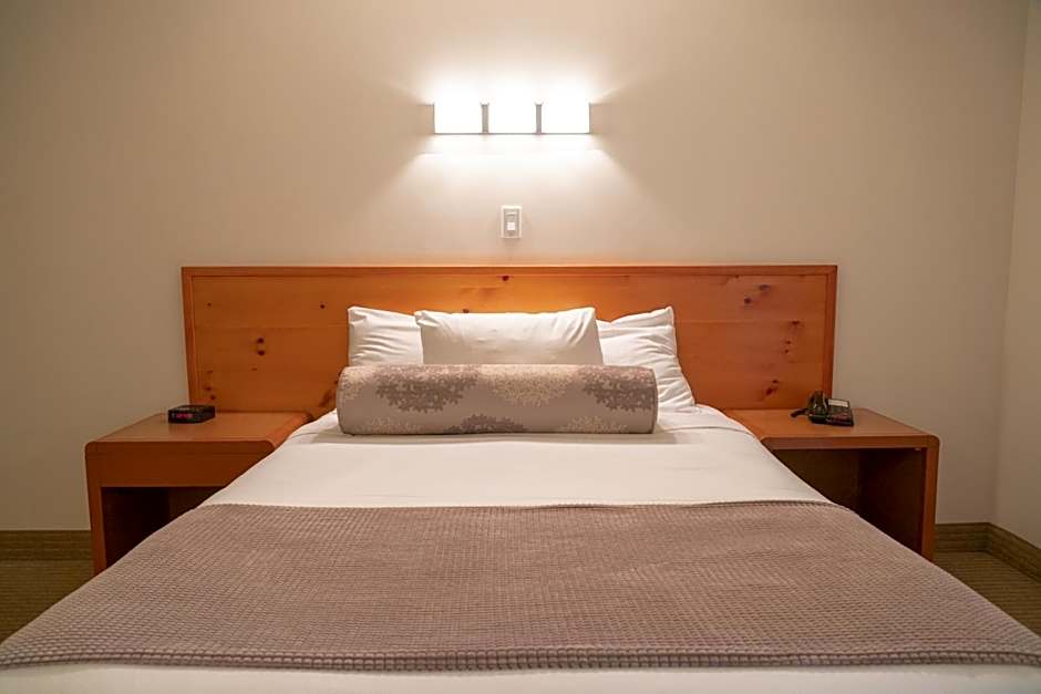 Rocky Mountain Ski Lodge