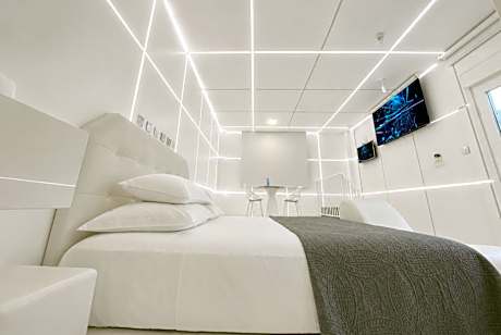 Suite with Private Pool