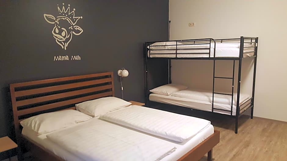 Mama Muh Self-Check-in